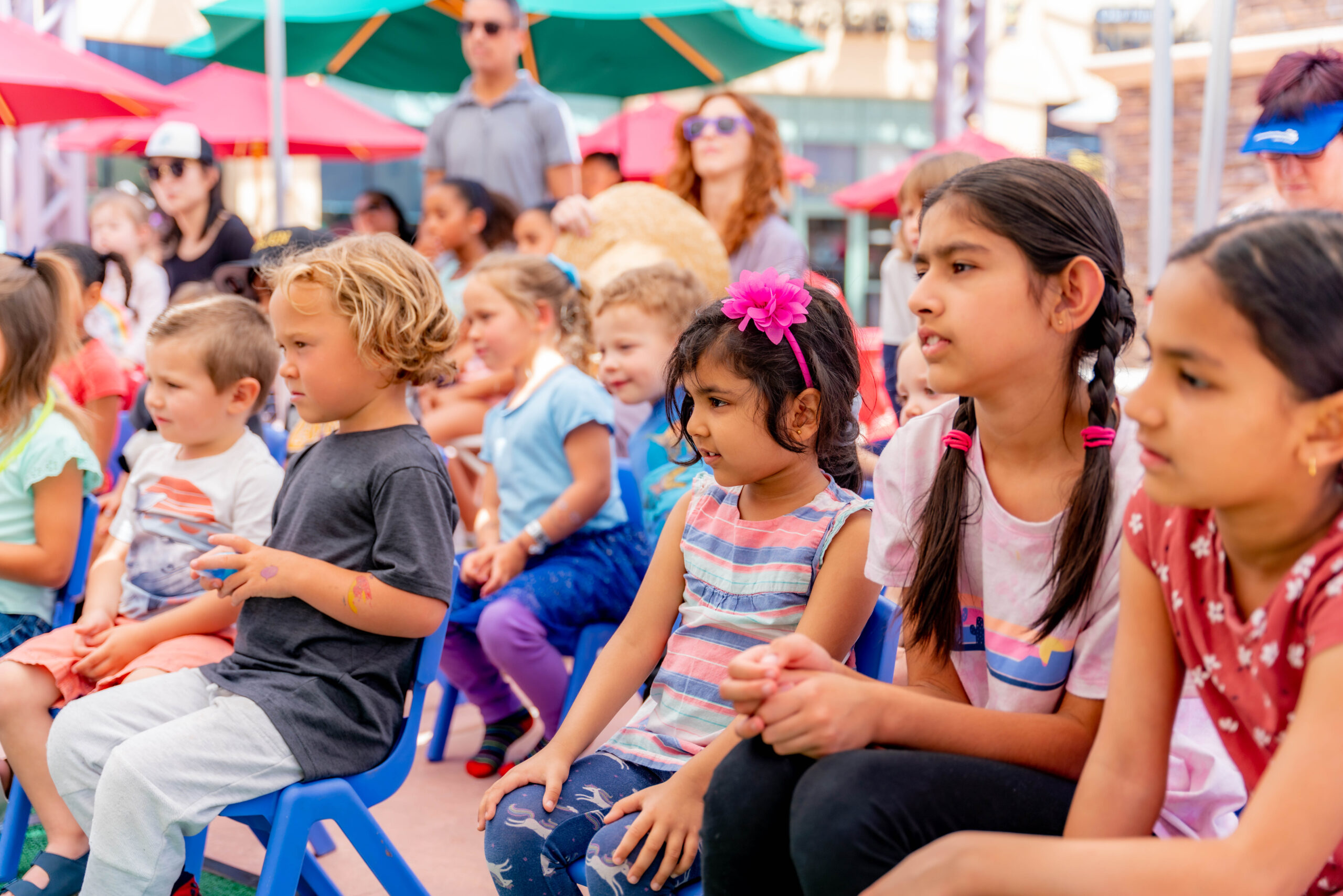 Kids Fun Zone – Bubbles, Puppets, & Balloons | Janss Marketplace